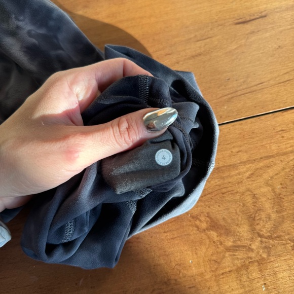 Lululemon Diamond Dye Invigorate High-Rise Tight 25” - Picture 6 of 6